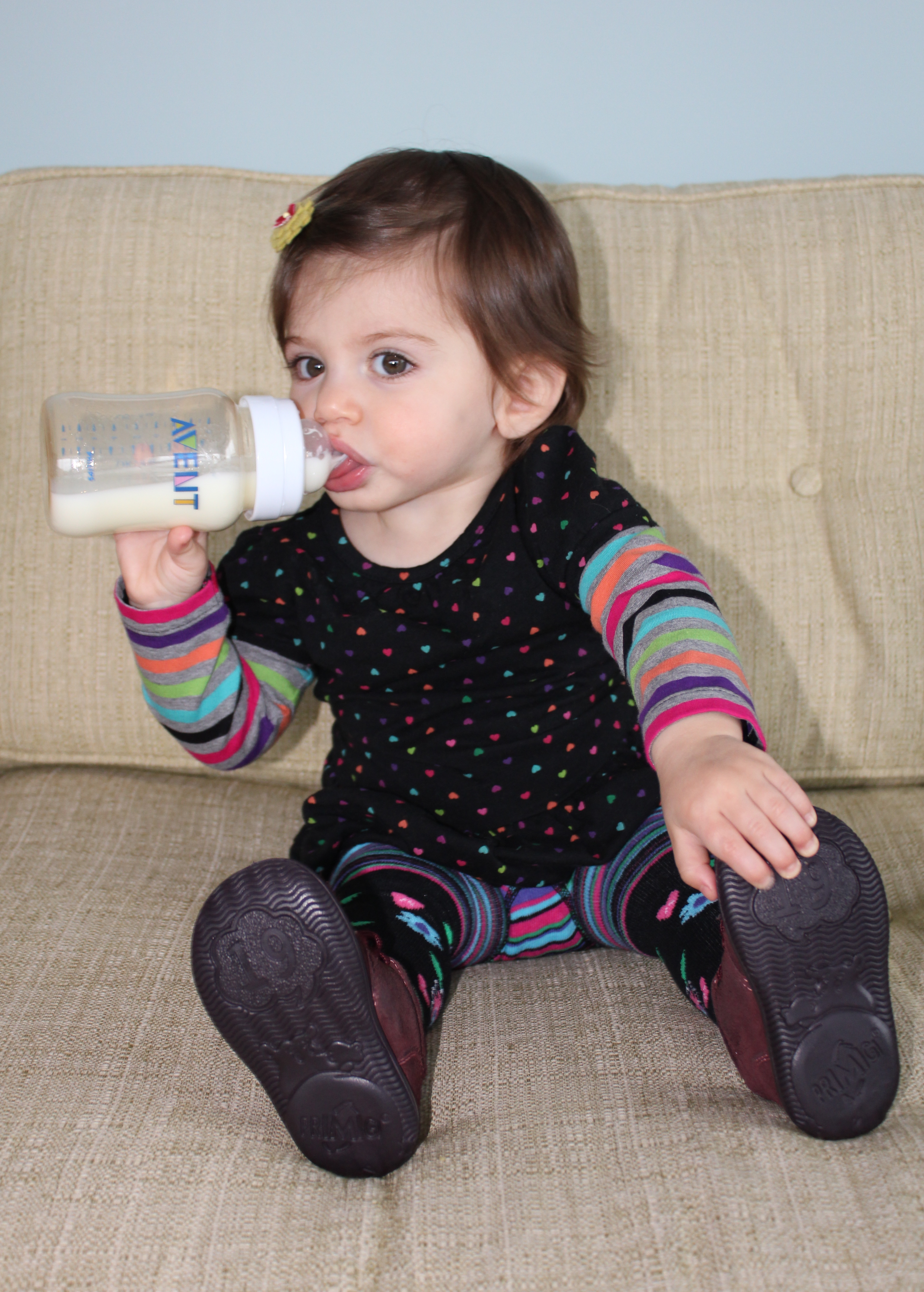 Transitioning Your Child From a Bottle to a Sippy Cup