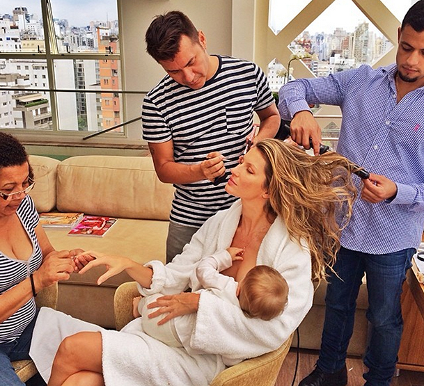 Gisele-breastfeeding-instagram