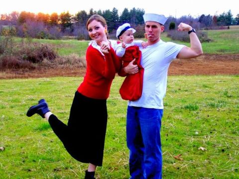 These are the best family Halloween costumes ever! Click through for 36 of the best adult Halloween costumes and kid Halloween costumes that make trick-or-treating a family affair!