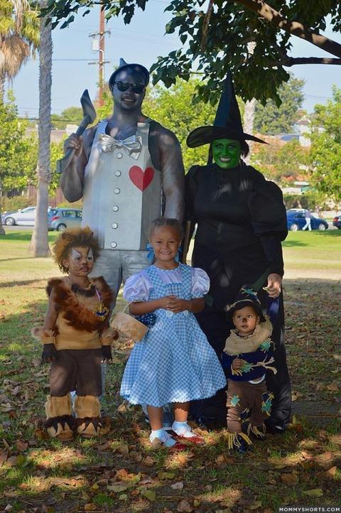 These are the best family Halloween costumes ever! Click through for 36 of the best adult Halloween costumes and kid Halloween costumes that make trick-or-treating a family affair!