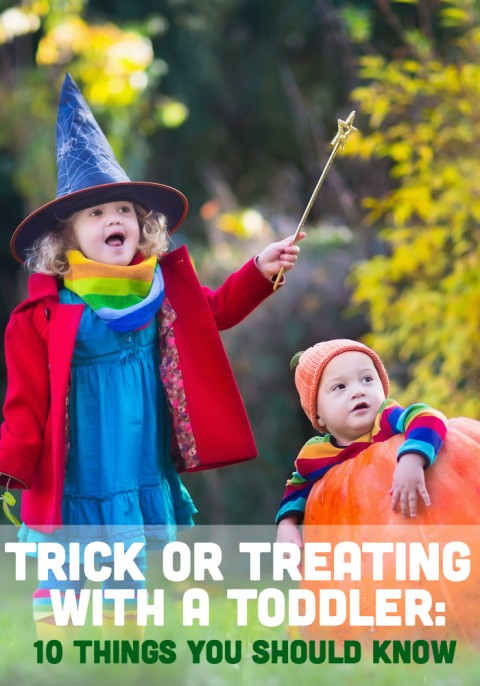 Taking your toddler Trick Or Treating? Here are 10 things you should know before doing this Halloween tradition with little kids.