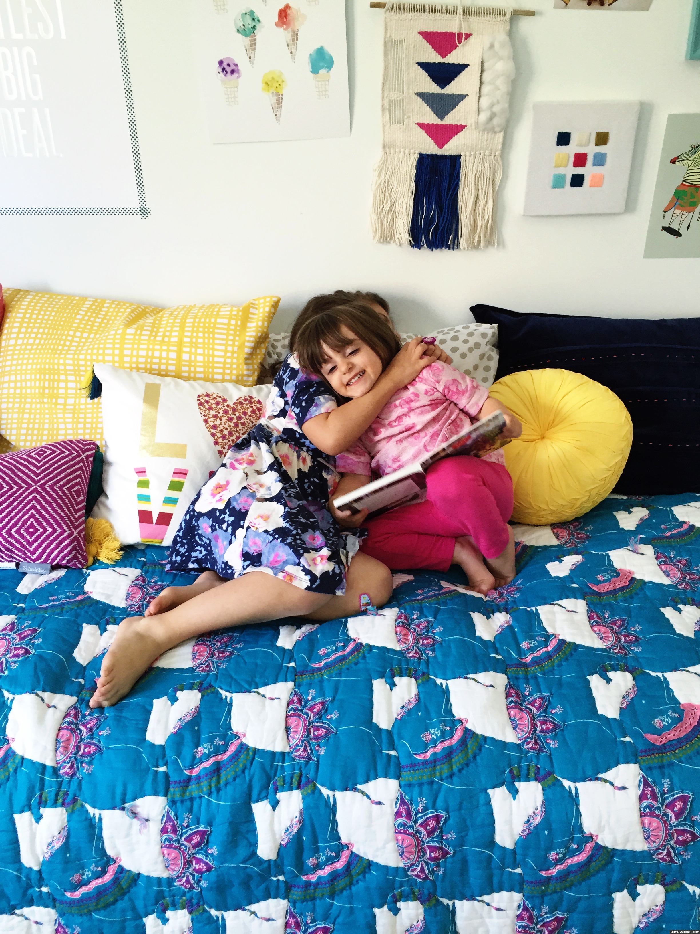 Love this Modern BOHO shared bedroom for two girls!