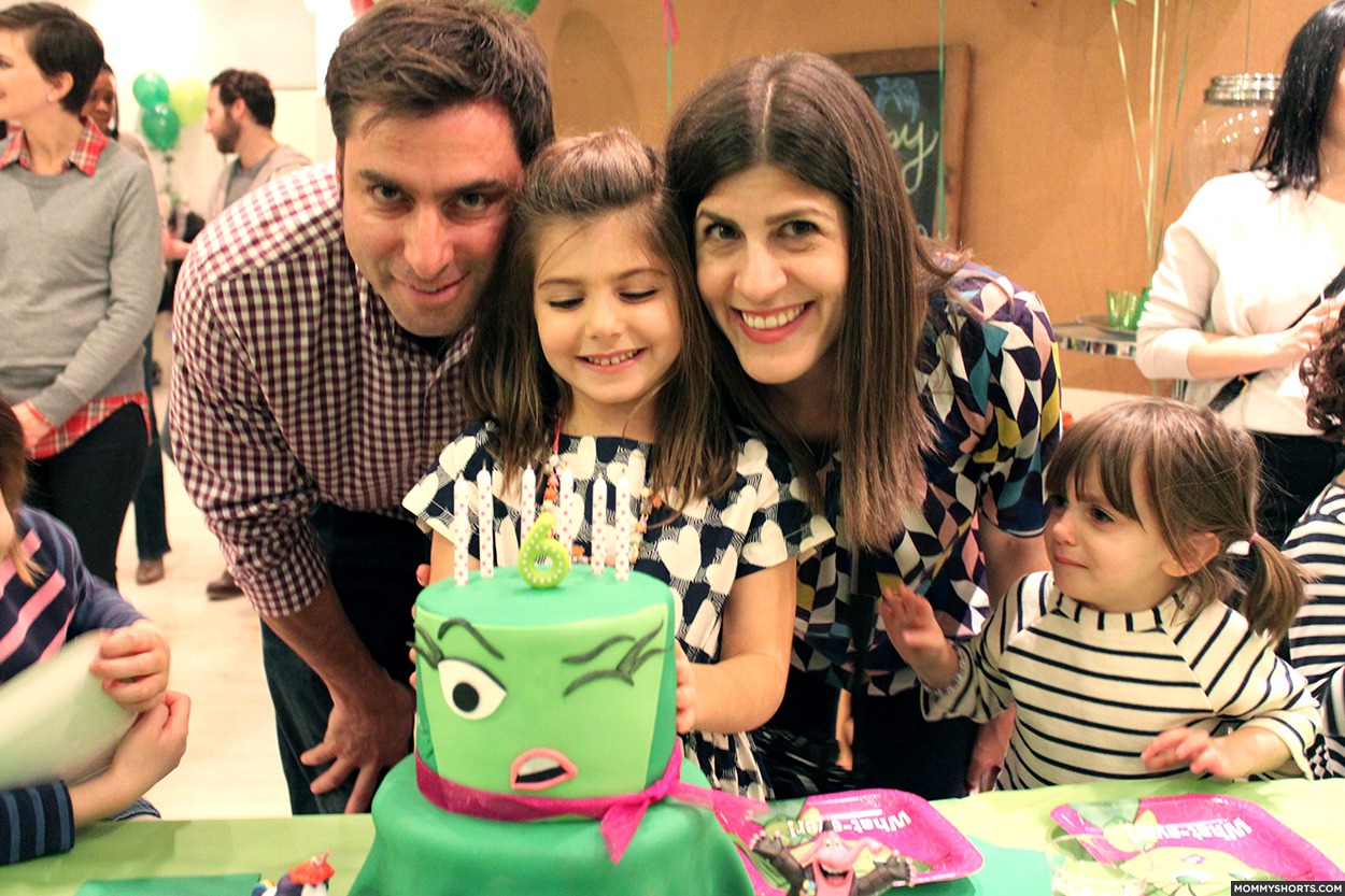 Looking for Inside Out inspired party ideas? Check out this awesome Disgust themed cooking birthday party!