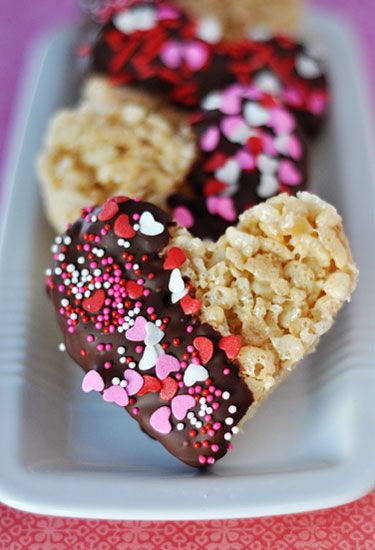 Valentine rice krispies! Click through for 35 amazing, over-the-top Valentine's Day ideas, including Valentine's crafts, Valentine's recipes, and Valentine's decorations, and more!