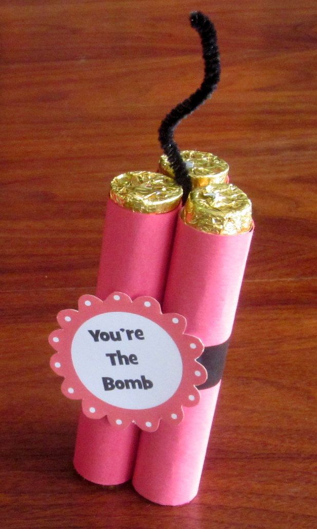 You're the bomb Valentine! Click through for 35 amazing, over-the-top Valentine's Day ideas, including Valentine's crafts, Valentine's recipes, and Valentine's decorations, and more!